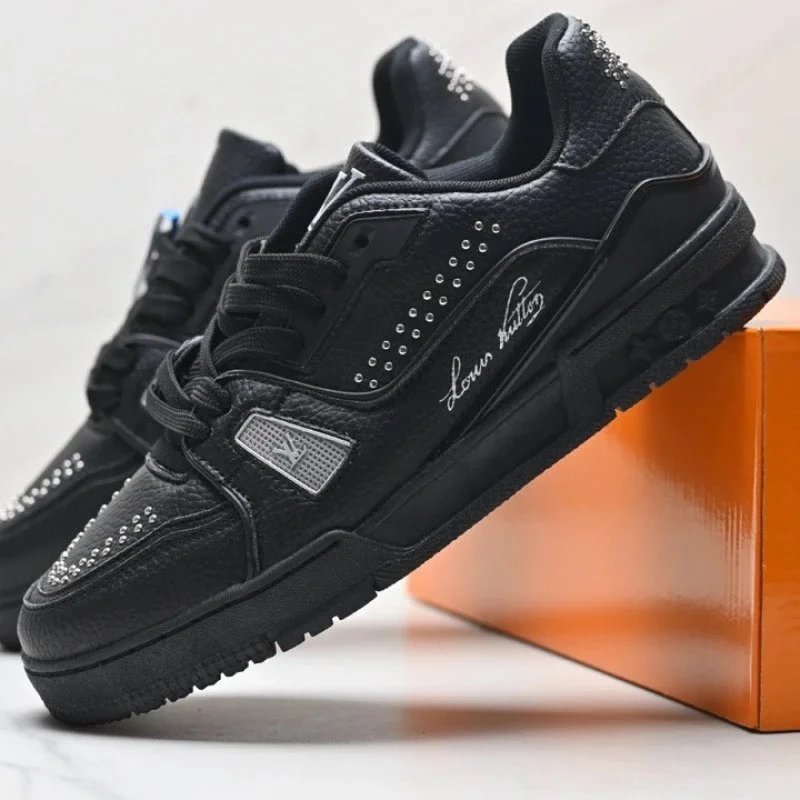 SkateLowTotalBlack